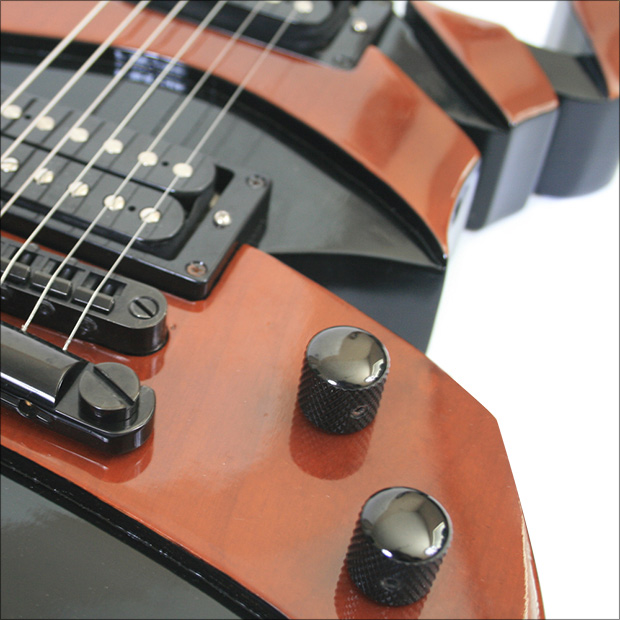 Helix Guitar by Maret Guitars